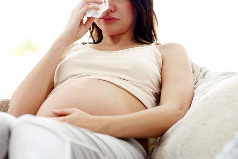 Thiếu nội tiết khi mang thai có thể khiến mẹ bầu dễ trầm cảm, mệt mỏi